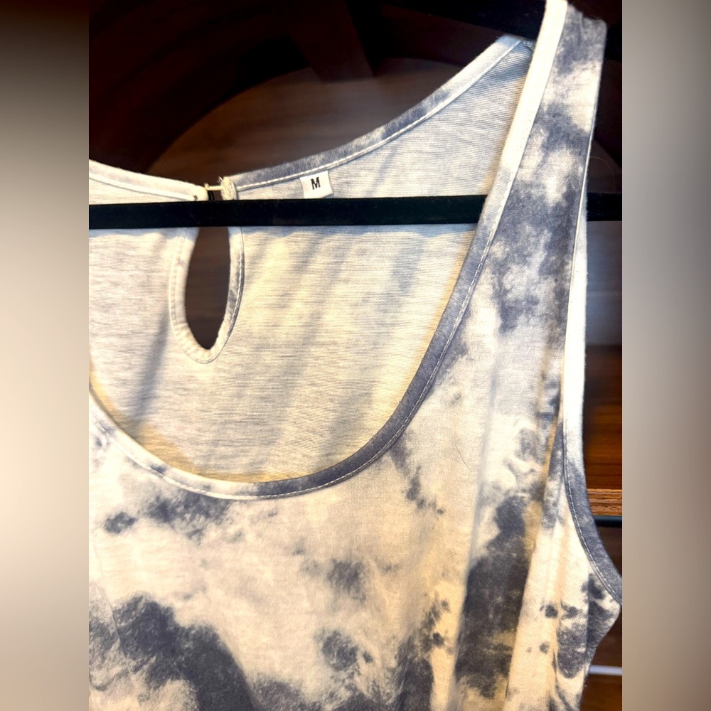 Gray and White Tie-dye Tank Top Jumper